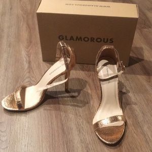 New with box Glamorous heels size 6